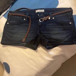 GUESS SHORTS